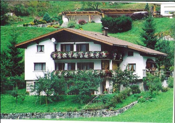 Haus Saler Apartment Silbertal Exterior foto