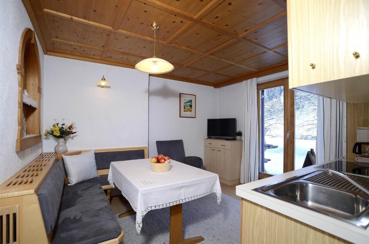 Haus Saler Apartment Silbertal Exterior foto